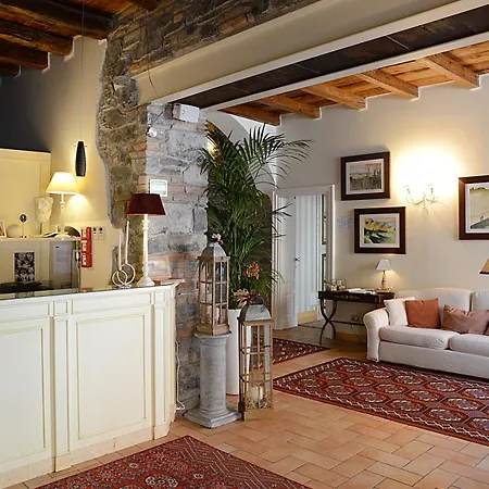 Borgo Antico Hotel 3*