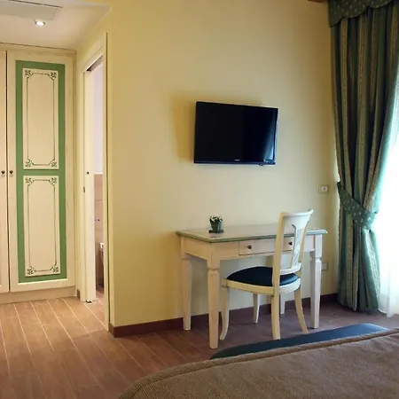 Отель Borgo Antico