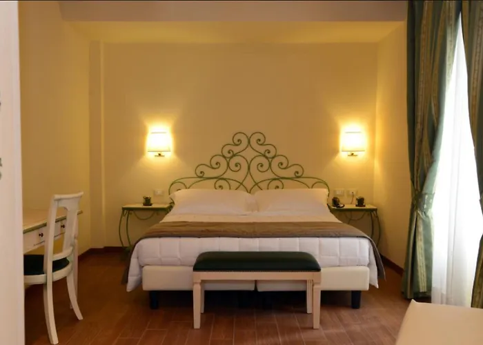 Borgo Antico Hotel 3*