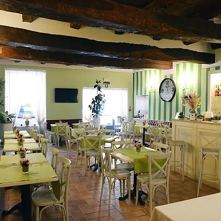מלון Borgo Antico קומו