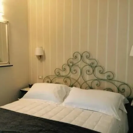 Borgo Antico 3* Όπως